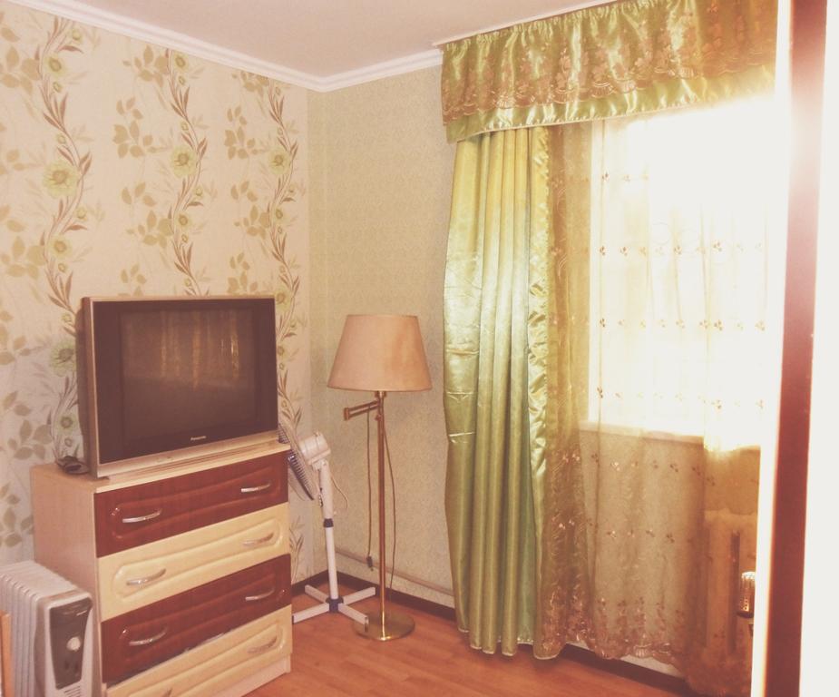 Appartement Ahmetova 10 à Krasnoye Pole Extérieur photo